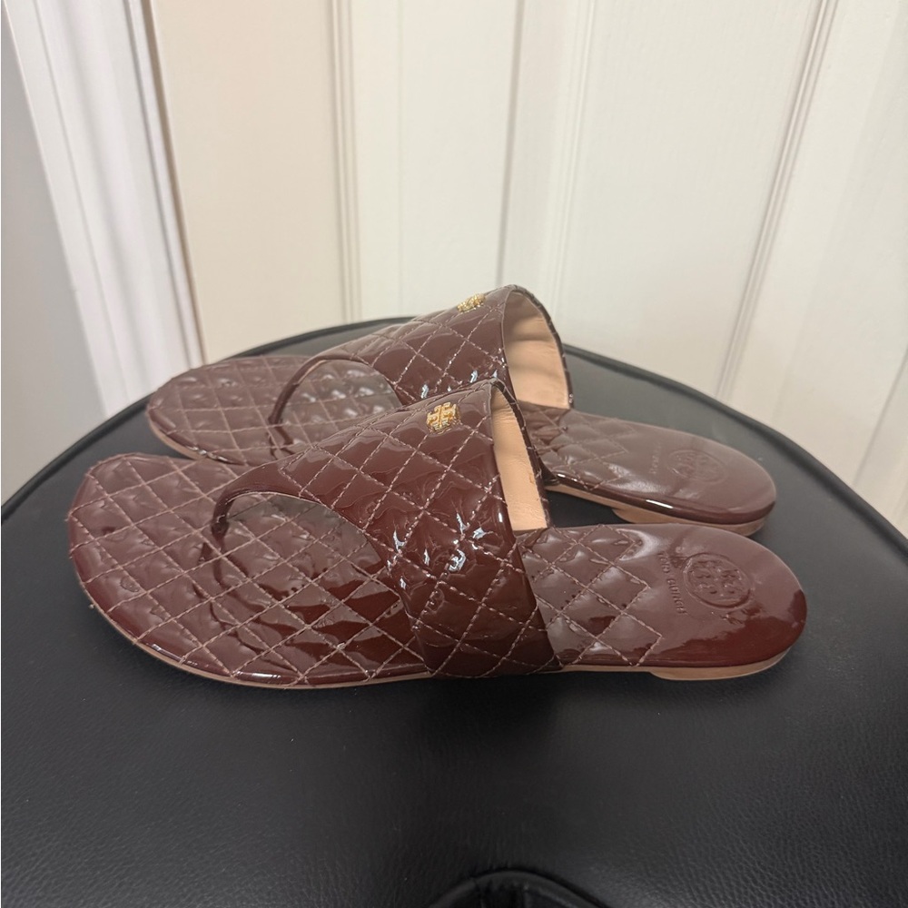Tory Burch Dark Brown Quilted Sandals - Picture 5 of 6